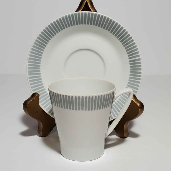 Upsala Ekeby Demitasse (Small) Cup and Saucer Sweden Vintage - Picture 3 of 8